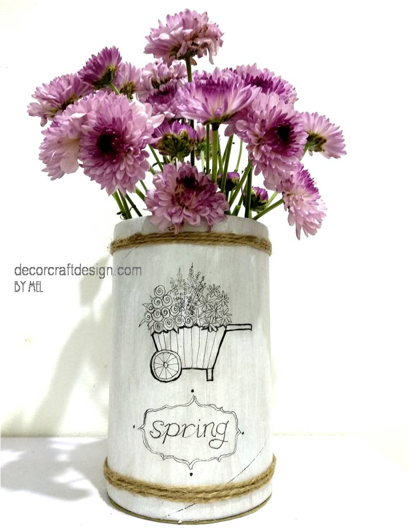 DIY Rustic Vase For Spring Decor